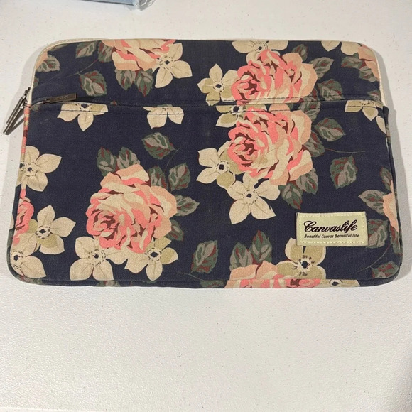 Canvaslife White Rose Laptop Sleeve 15x11” - Picture 1 of 5